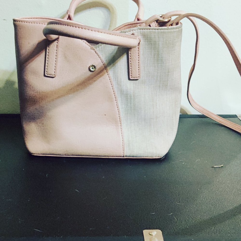 Lc Lauren conrad pink purse